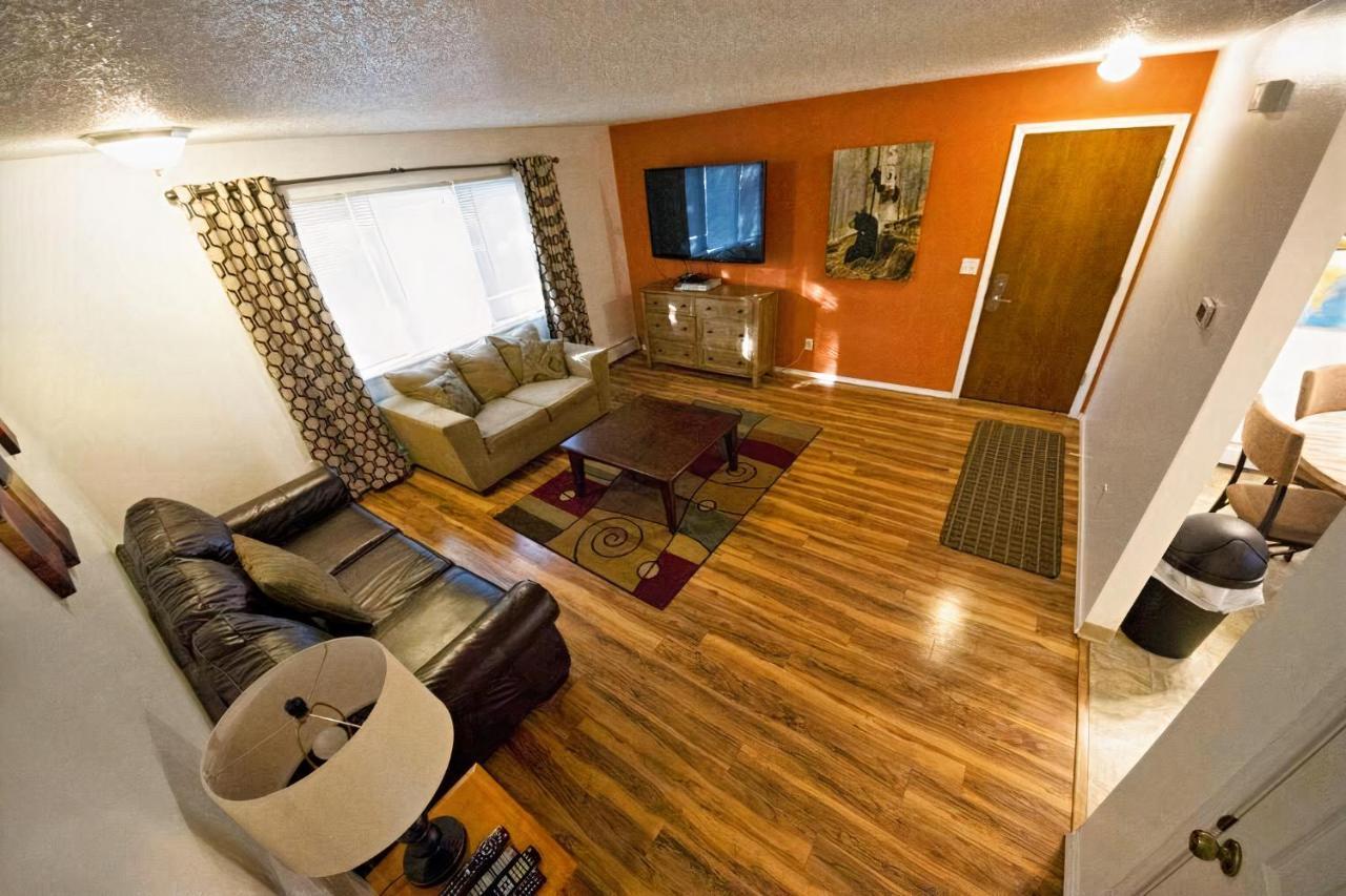 Stay Anchorage! Furnished Two Bedroom Apartments With High Speed Wifi Exterior foto