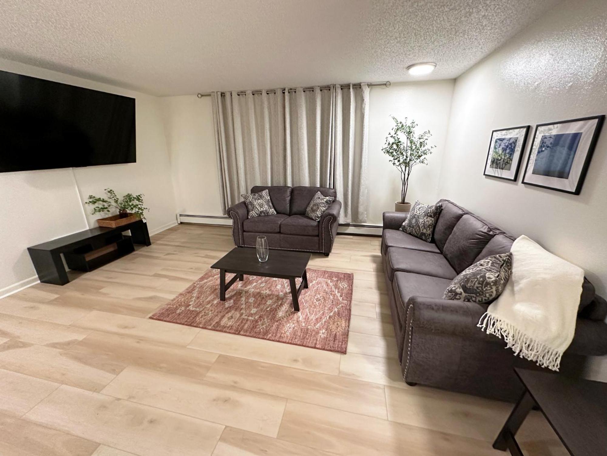 Stay Anchorage! Furnished Two Bedroom Apartments With High Speed Wifi Exterior foto