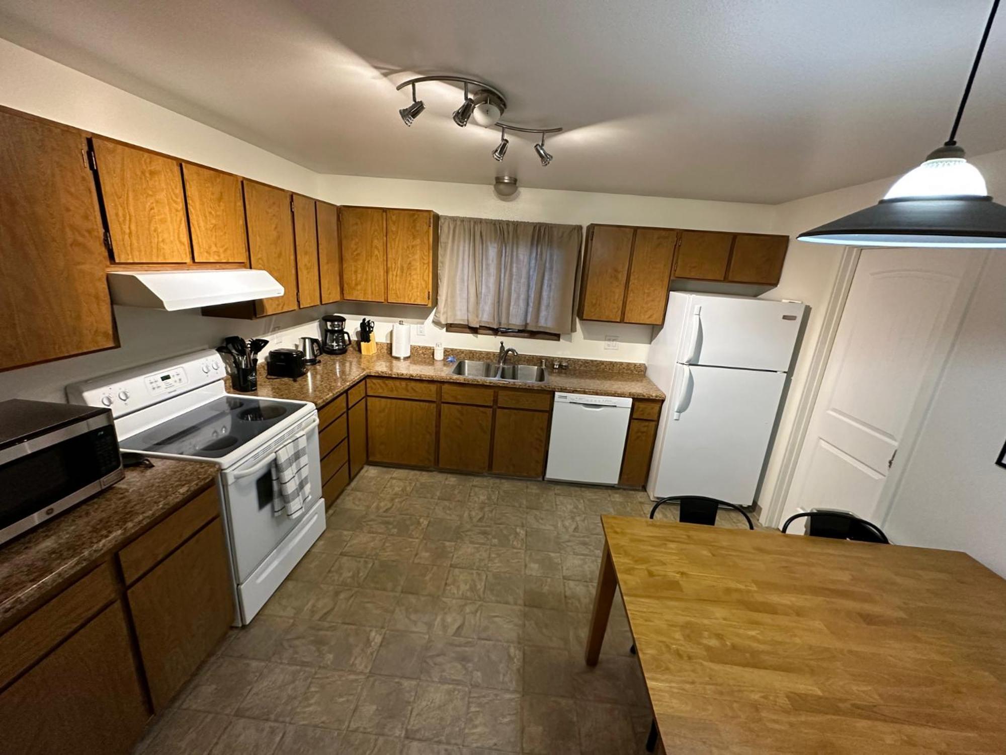 Stay Anchorage! Furnished Two Bedroom Apartments With High Speed Wifi Exterior foto