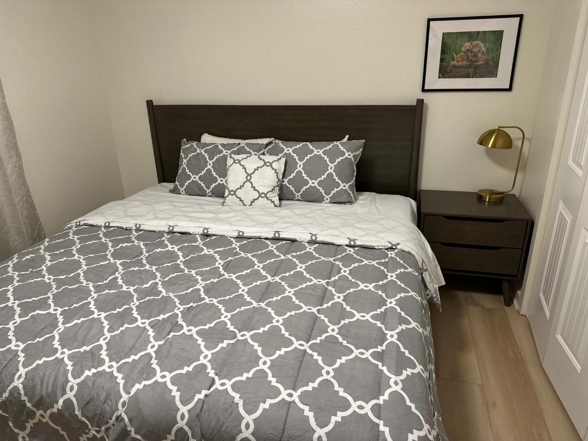Stay Anchorage! Furnished Two Bedroom Apartments With High Speed Wifi Cameră foto