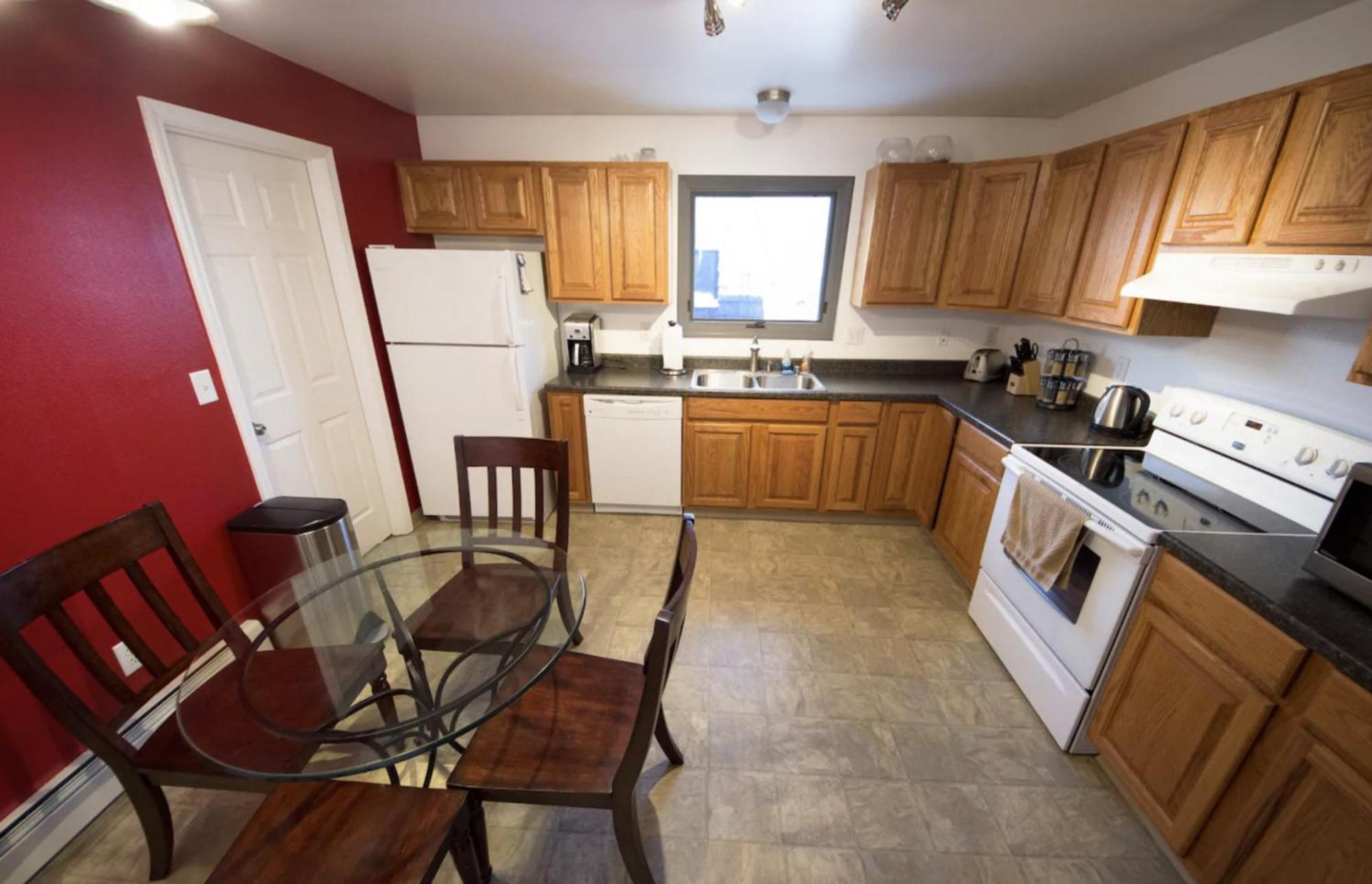 Stay Anchorage! Furnished Two Bedroom Apartments With High Speed Wifi Cameră foto
